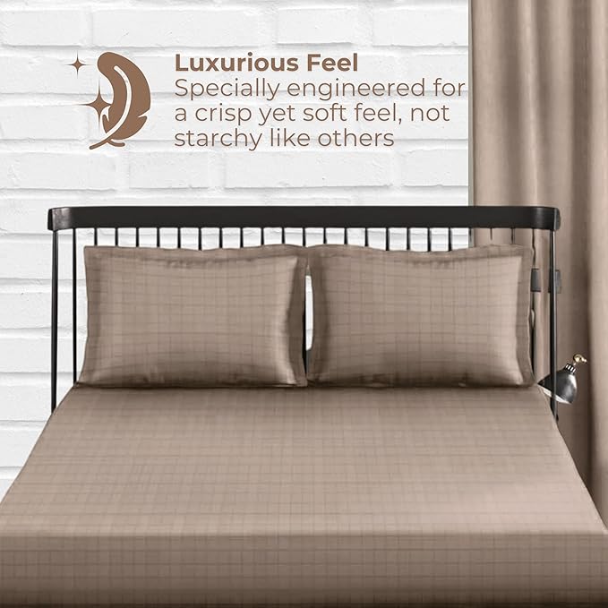 Smokey Window Checked Bedsheet with Pillow Cover