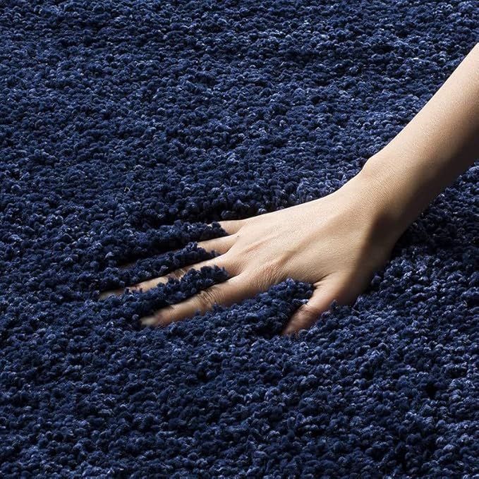 Vyaamo Plain Rug