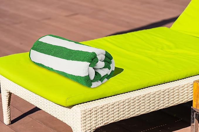 Vyaamo Pool Towel