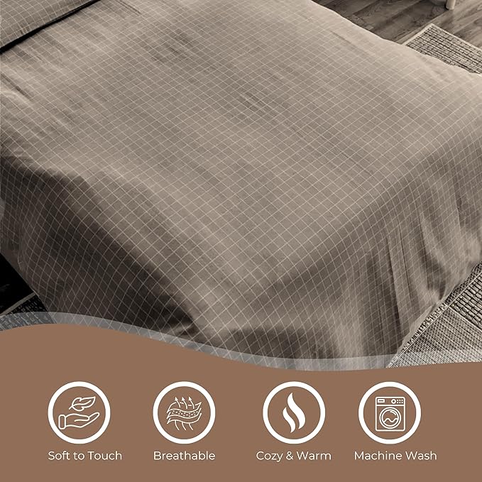 Smokey Window Checked Bedsheet with Pillow Cover